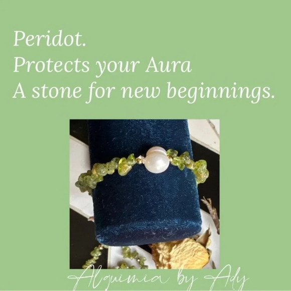 Peridot 15mm steel gold earrings/August birthstone/ dangle - Picture 5 of 6